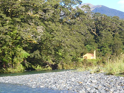 Paringa and Tunnel Creek Hut
Photographer;&nbsp;Simon
2019-01-14&nbsp;09.01.57;&nbsp;Metadata time: '2019 Jan 14 09:01'
Original size:&nbsp;4,608 x 3,456; 6,299 kB
Filename: 2019-01-14 09.01.57 P1020407 Simon - Paringa and Tunnel Creek Hut.jpeg