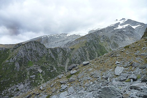 View back of route and Mt Mc Cullaugh
Photographer;&nbsp;Philip
2019-01-17&nbsp;11.10.57;&nbsp;Metadata time: '2019 Jan 17 11:10'
Original size:&nbsp;4,320 x 2,880; 5,247 kB
Filename: 2019-01-17 11.10.57 P1050717 Philip - view back of route and Mt McCullaugh.jpeg