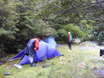 Brian and Bruce at Stag Flat camp
Photographer;&nbsp;Simon
2019-01-21&nbsp;11.11.20;&nbsp;Metadata time: '2019 Jan 21 11:11'
Original size:&nbsp;4,608 x 3,456; 5,973 kB
Filename: 2019-01-21 11.11.20 P1020682 Simon - Brian and Bruce at Stag Flat camp.jpeg