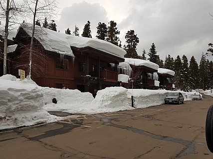 Our apartment second floor right at Granlibakken
Photographer;&nbsp;Jim
2019-02-24&nbsp;17.35.11;&nbsp;Metadata time: '2019 Feb 24 17:35'
Original size:&nbsp;4,032 x 3,024; 1,477 kB
Filename: 2019-02-24_17.35.11 Jim - our apartment second floor right at Granlibakken.jpeg