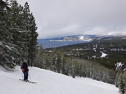 Simon at Diamond Peak
Photographer;&nbsp;Jim
2019-02-28&nbsp;10.23.38;&nbsp;Metadata time: '2019 Feb 28 10:23'
Original size:&nbsp;4,032 x 3,024; 4,997 kB
Filename: 2019-02-28 10.23.38 Jim - Simon at Diamond Peak.jpeg