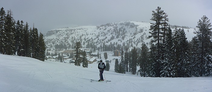 Jim on lower Monte Wolfe
Photo: Simon
2019-03-05 09.49.43; '2019 Mar 05 09:49'
Original size: 6,907 x 3,000; 19,072 kB; stitch