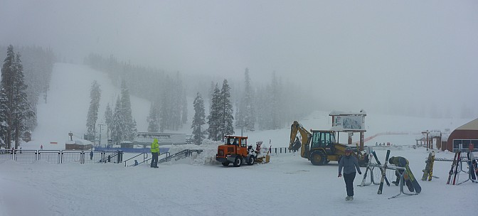 Sierra Plaza
Photo: Simon
2019-03-07 09.36.18; '2019 Mar 07 09:36'
Original size: 7,038 x 3,183; 18,710 kB; stitch
2019-03-07 09.36.18 Panorama Simon - Sierra Plaza_stitch.jpg