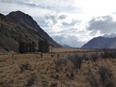 Simon approaching Black Mountain hut
Photo: Brian
2020-08-29 15.01.11; '2020 Aug 29 15:01'
Original size: 4,000 x 3,000; 4,888 kB
2020-08-29 15.01.11 P1020253 Brian - Simon approaching Black Mountain hut.jpeg
