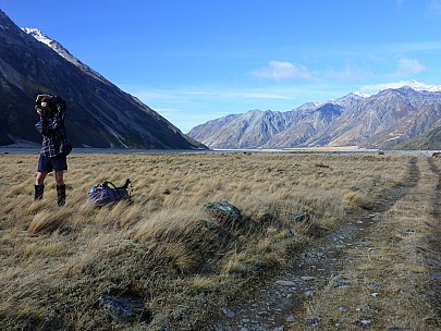 Brian and view down the Havelock
Photographer;&nbsp;Simon
2020-08-30&nbsp;11.15.22;&nbsp;Metadata time: '2020 Aug 30 11:15'
Original size:&nbsp;4,160 x 3,120; 4,230 kB;&nbsp;str
Filename: 2020-08-30 11.15.22 P1030367 Simon - Brian and view down the Havelock_str.jpeg