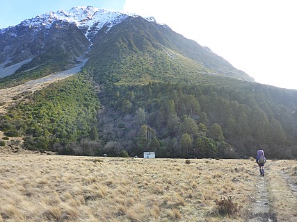 Arriving at Mistake Flats
Photographer;&nbsp;Simon
2020-08-30&nbsp;11.14.11;&nbsp;Metadata time: '2020 Aug 30 11:14'
Original size:&nbsp;4,608 x 3,456; 6,536 kB
Filename: 2020-08-30 11.14.11 P1030364 Simon - arriving at Mistake Flats.jpeg