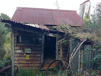 Hamers Flat Hut
Photographer;&nbsp;Simon
2022-03-11&nbsp;09.48.53;&nbsp;Metadata time: '2022 Mar 11 09:48'
Original size:&nbsp;4,160 x 3,120; 5,765 kB
Filename: 2022-03-11 09.48.53_HDR LG6 Simon - Hamers Flat Hut.jpeg