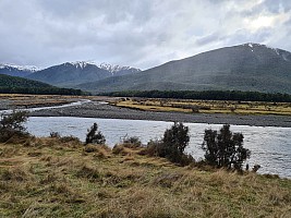 Hurunui Hut to Loch Katrine Hurunui Hut to Loch Katrine