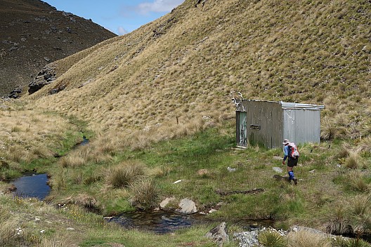 Simon arriving at Lauder Basin Hut
Photo: Brian
2022-12-31 13.48.05; '2022 Dec 31 13:48'
Original size: 5,472 x 3,648; 12,801 kB
2022-12-31 13.48.05 Brian -  Simon arriving at Lauder Basin Hut.jpeg