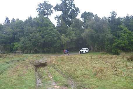 Arriving Back At The Car
Photo:&nbsp;Philip
2023-04-21&nbsp;11.04.36;&nbsp;'2023 Apr 21 11:04'
Original size:&nbsp;4,320 x 2,880; 5,038 kB
2023-04-21 11.04.36 P1070174 Philip - arriving back at the car.jpeg