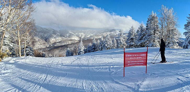 Kevin at the start of Yakebitaiyama A6 course
Photo: Simon
2024-03-02 16.13.00; '2024 Mar 02 20:13'
Original size: 12,995 x 6,288; 16,804 kB; stitch
2024-03-02 16.13.00 S20+ Simon - Kevin at the start of Yakebitaiyama A6 course_stitch.jpg Kevin at the start of Yakebitaiyama A6 course
Photo: Simon
2024-03-02 16.13.00; '2024 Mar 02 20:13'
Original size: 12,995 x 6,288; 16,804 kB; stitch
2024-03-02 16.13.00 S20+ Simon - Kevin at the start of Yakebitaiyama A6 course_stitch.jpg