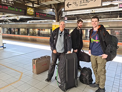 Jim, Kevin, and Adrian at Nagoya Station
Photographer;&nbsp;Simon
2024-03-13&nbsp;14.02.46;&nbsp;Metadata time: '2024 Mar 13 14:02'
Original size:&nbsp;9,248 x 6,936; 14,131 kB
Filename: 2024-03-13 14.02.46 S20+ Simon - Jim, Kevin, and Adrian at Nagoya Station.jpeg