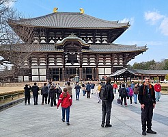 Ōsaka markets, visit to Nara
Adrian and Kevin at Tōdai-ji Temple
Photo: Jim
2024-03-14 15.49.34; '2024 Mar 14 15:49'
Original size: 2,992 x 2,436; 2,745 kB; cr
2024-03-14 15.49.34 S21FE+ Jim - Adrian and Kevin at Tōdai-ji Temple_cr.jpg