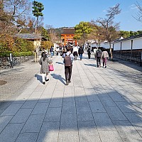 Shinkansen Ōsaka, Tōkyō, to Narita
Walking towards Fushimi Inari-taisha
Photo: Jim
2024-03-16 15.23.52; '2024 Mar 16 15:23'
Original size: 2,992 x 2,992; 4,268 kB
2024-03-16 15.23.52 S21FE+ Jim - Walking towards Fushimi Inari-taisha.jpeg