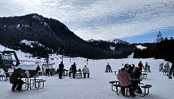 View from Crystal Mountain base
Photographer;&nbsp;Nick
2025-02-26&nbsp;11.07.37;&nbsp;Metadata time: '2025 Feb 26 11:07'
Original size:&nbsp;4,608 x 2,641; 2,660 kB;&nbsp;cr
Filename: 2025-02-26 11.07.37 Nick - view from Crystal Mountain base_cr.jpg