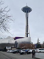 Simon and the Space Needle
Photographer;&nbsp;Simon
2025-03-02&nbsp;12.33.20;&nbsp;Metadata time: '2025 Mar 02 12:33'
Original size:&nbsp;4,086 x 5,454; 4,214 kB;&nbsp;cr
Filename: 2025-03-02 12.33.20 S20+ Simon - Simon and the Space Needle_cr.jpg