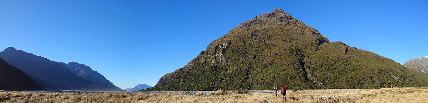 Heading down Waitāwhiri flats
Photographer;&nbsp;Simon
2026-03-06&nbsp;09.18.58289;&nbsp;Metadata time: '2026 Mar 06 09:18'
Original size:&nbsp;14,873 x 3,608; 10,935 kB;&nbsp;stitch
Filename: 2026-03-06 09.18.58289 Xpr1VII Simon - heading down Waitāwhiri flats_stitch.jpg