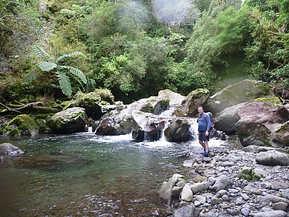 Before deep pool
Photographer;&nbsp;Simon
2012-04-25&nbsp;12.13.26;&nbsp;Metadata time: '2012 Apr 25 12:13'
Original size:&nbsp;4,000 x 3,000; 5,928 kB
Filename: 2012-04-25 12.13.26 P1030772 Simon Before deep pool.jpeg