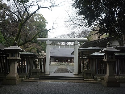 2015-02-18 14.38.59 P1010712 Simon - General Nogis Residence shrine.jpeg: 4000x3000, 6907k (2015 Jun 23 18:35)