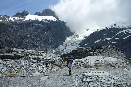 2019-01-18 14.44.51 P1050758 Philip - on moraine ledge with Otoko glacier behind.jpeg: 4320x2880, 5344k (2019 Jun 24 21:12)