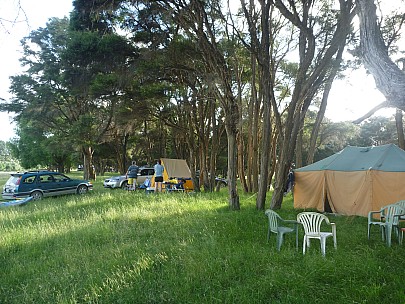 Campsite
Photographer;&nbsp;Simon
2013-12-07&nbsp;19.22.28;&nbsp;Metadata time: '2013 Dec 07 19:22'
Original size:&nbsp;4,000 x 3,000; 7,043 kB
Filename: 2013-12-07 19.22.28 P1050461 Simon - Campsite.jpeg