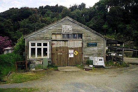 050_050.JPG: 1544x1024, 367k (2006 Dec 20 22:55)