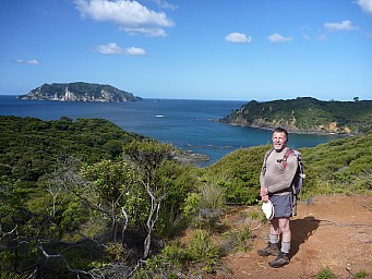 Rakitu Island
Photo: Simon
2012-12-31 17.07.42; '2012 Dec 31 17:07'
Original size: 4,000 x 3,000; 6,781 kB
2012-12-31 17.07.42 P1040558 Simon - Rakitu Island.jpeg