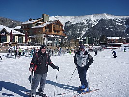 Center Village, Jacks in background
Photographer;&nbsp;Simon
2014-01-28&nbsp;12.10.16;&nbsp;Metadata time: '2014 Jan 28 12:10'
Original size:&nbsp;4,000 x 3,000; 6,384 kB
Filename: 2014-01-28 12.10.16 P1000219 Simon - Center Village, Jacks in background.jpeg