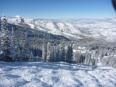 On Reidar's, Gwyn's High Alpine below
Photographer;&nbsp;Simon
2014-02-02&nbsp;13.36.42;&nbsp;Metadata time: '2014 Feb 02 13:36'
Original size:&nbsp;4,000 x 3,000; 6,671 kB
Filename: 2014-02-02 13.36.42 P1000321 Simon - on Reidar's, Gwyn's High Alpine below.jpeg