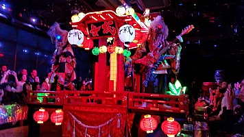 Tokyo - Robot Bar
Photographer;&nbsp;Jim
2015-02-07&nbsp;18.10.41;&nbsp;Metadata time: '2015 Feb 07 18:10'
Original size:&nbsp;5,312 x 2,988; 3,767 kB
Filename: 2015-02-07 18.10.41 Jim - Tokyo - Robot Bar.jpeg