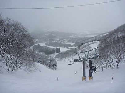 View down a run under Sakka Kitaone
Photographer;&nbsp;Simon
2015-02-09&nbsp;10.09.27;&nbsp;Metadata time: '2015 Feb 09 10:09'
Original size:&nbsp;4,000 x 3,000; 5,010 kB
Filename: 2015-02-09 10.09.27 P1010350 Simon - view down a run under Sakka Kitaone.jpeg