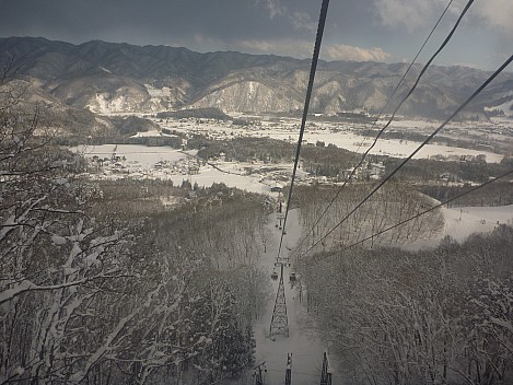 View from Gondola 'Noah'
Photographer;&nbsp;Simon
2015-02-10&nbsp;15.21.49;&nbsp;Metadata time: '2015 Feb 10 19:21'
Original size:&nbsp;4,000 x 3,000; 6,588 kB
Filename: 2015-02-10 15.21.49 P1010412 Simon - view from Gondola 'Noah'.jpeg