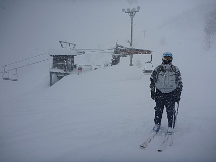 Jim at top of Lift  4 triple
Photographer;&nbsp;Simon
2015-02-14&nbsp;08.48.56;&nbsp;Metadata time: '2015 Feb 14 08:48'
Original size:&nbsp;4,000 x 3,000; 4,218 kB
Filename: 2015-02-14 08.48.56 P1010539 Simon - Jim at top of Lift 4 triple.jpeg