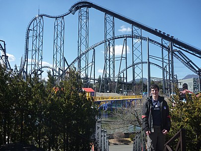 2016-03-02 12.01.50 P1020373 Adrian - Adrian and roller coaster.jpeg: 4000x3000, 6786k (2016 Mar 07 22:35)