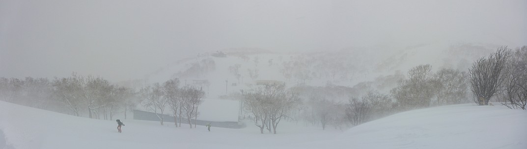 2016-02-24 13.17.16 Panorama Simon - view from start of Miharashi course_stitch.jpg: 10660x3021, 24722k (2016 Mar 23 21:54)