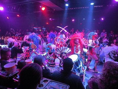 2017-01-12 18.08.58 IMG_8402 Anne - Robot Restaurant show.jpeg: 4608x3456, 5987k (2017 Jan 26 18:34)