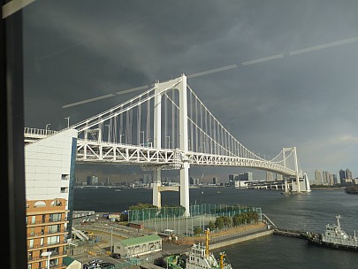 2017-01-13 14.53.42 IMG_8449 Anne - view from Yurikamome train Rainbow Bridge.jpeg: 4608x3456, 5406k (2017 Jan 26 18:34)