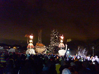 2017-01-15 20.14.39 P1010302 Simon - fire festival.jpeg: 4608x3456, 6583k (2017 Jan 29 10:20)