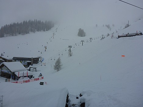 2018-01-26 14.57.44 P1020001 Simon - from Pra Neyron chair.jpeg: 4608x3456, 5807k (2023 Jan 31 08:36)