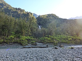 Tunnel Creek Hut to Paringa Rock Biv