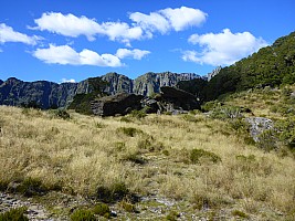 Tunnel Creek Hut to Paringa Rock Biv
