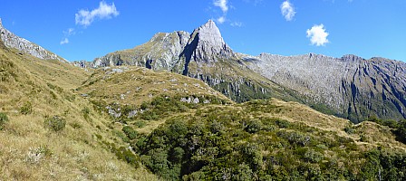 Tunnel Creek Hut to Paringa Rock Biv