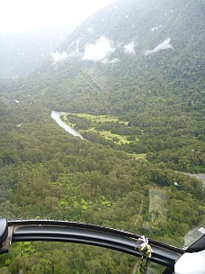 2019-01-21 12.31.41 P1050798 Philip - view of flats from helicopter.jpeg: 3240x4320, 4772k (2019 Jun 24 21:12)