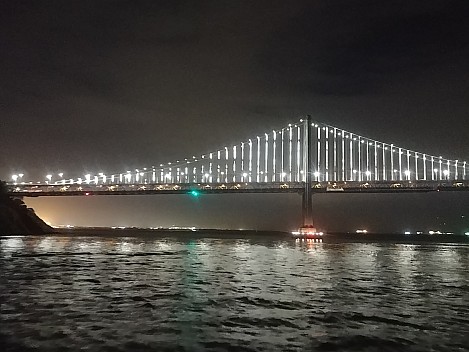 Oakland Bay Bridge
Photographer;&nbsp;Simon
2020-02-28&nbsp;19.05.18;&nbsp;Metadata time: '2020 Feb 28 19:05'
Original size:&nbsp;2,080 x 1,560; 939 kB
Filename: 2020-02-28 19.05.18 LG6 Simon - Oakland Bay Bridge.jpeg