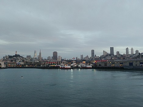 Pier  43 and Fishermans Wharf from cruise
Photo: Simon
2020-02-28 18.06.01; '2020 Feb 28 18:06'
Original size: 4,160 x 3,120; 5,267 kB
2020-02-28 18.06.01 LG6 Simon - Pier 43 and Fishermans Wharf from cruise.jpeg