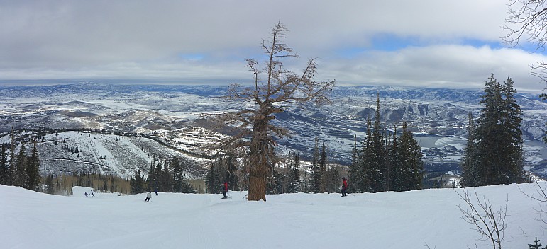 On Bald Mountain at top of Tycoon run
Photographer;&nbsp;Simon
2020-03-03&nbsp;09.48.44;&nbsp;Metadata time: '2020 Mar 03 09:48'
Original size:&nbsp;6,901 x 3,152; 20,512 kB;&nbsp;stitch
Filename: 2020-03-03 09.48.44 Panorama Simon - on Bald Mountain at top of Tycoon run_stitch.jpg