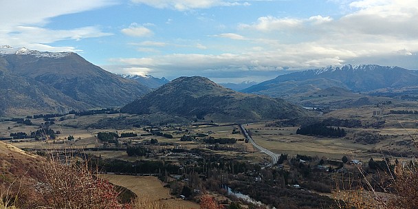 Basin view
Photographer;&nbsp;Adrian
2020-08-01&nbsp;16.27.54;&nbsp;Metadata time: '2020 Aug 01 16:27'
Original size:&nbsp;4,160 x 2,080; 3,934 kB
Filename: 2020-08-01 16.27.54_HDR LG6 Adrian - Basin view P2.jpeg