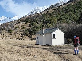 Growler Hut to Erics Biv