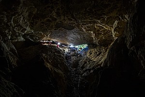 Skyline Aven entrance
Photo:&nbsp;Peter Baxter
2022-04-15&nbsp;12.51.52
Original size:&nbsp;5,184 x 3,456; 11,685 kB
2022-04-15 12.51.52 IMG_5193-1 Peter Baxter -  Skyline Aven entrance.jpeg