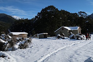 Tramp Hurunui River from Hurunui Hut to Hurunui #3 Hut